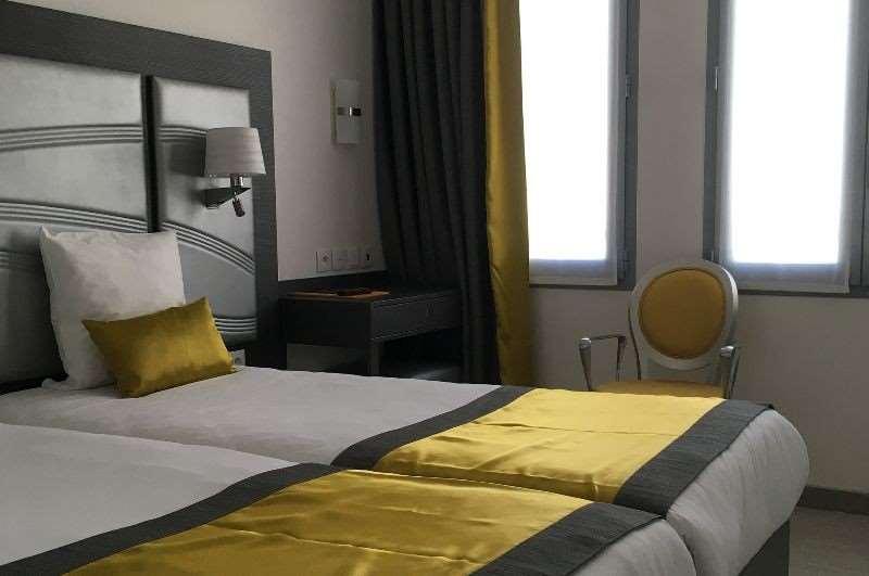 Hotel Versailles Chantiers Oda fotoğraf