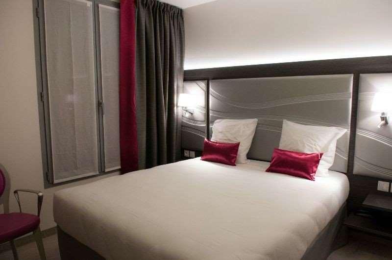 Hotel Versailles Chantiers Oda fotoğraf